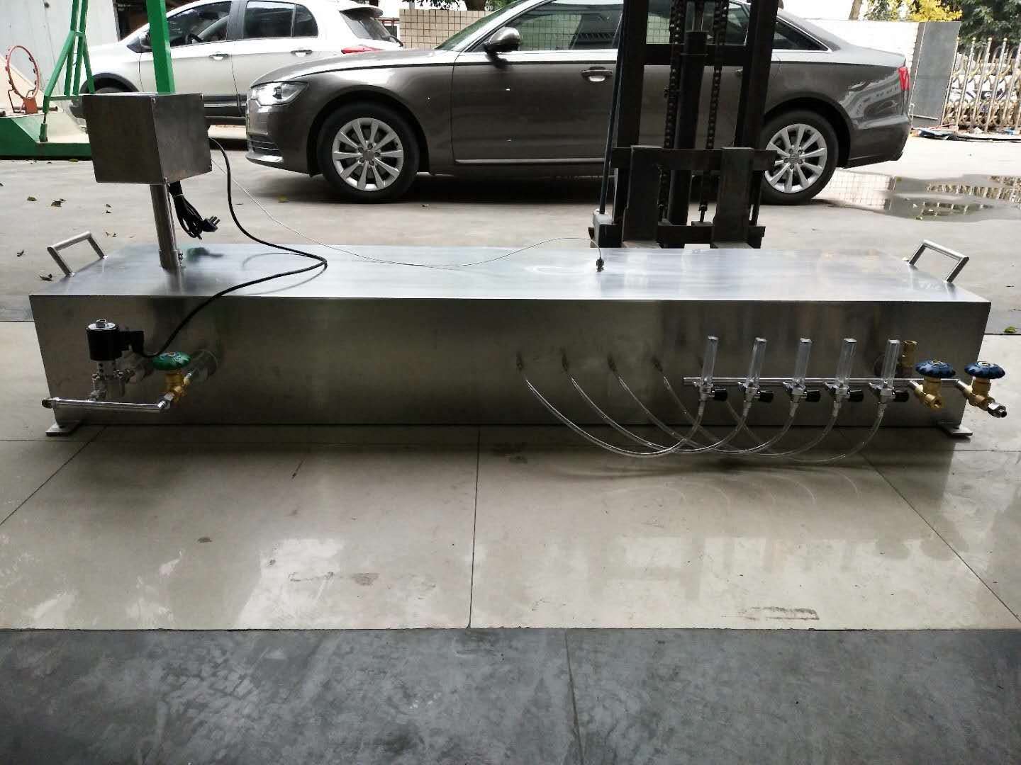 定制液氮容器